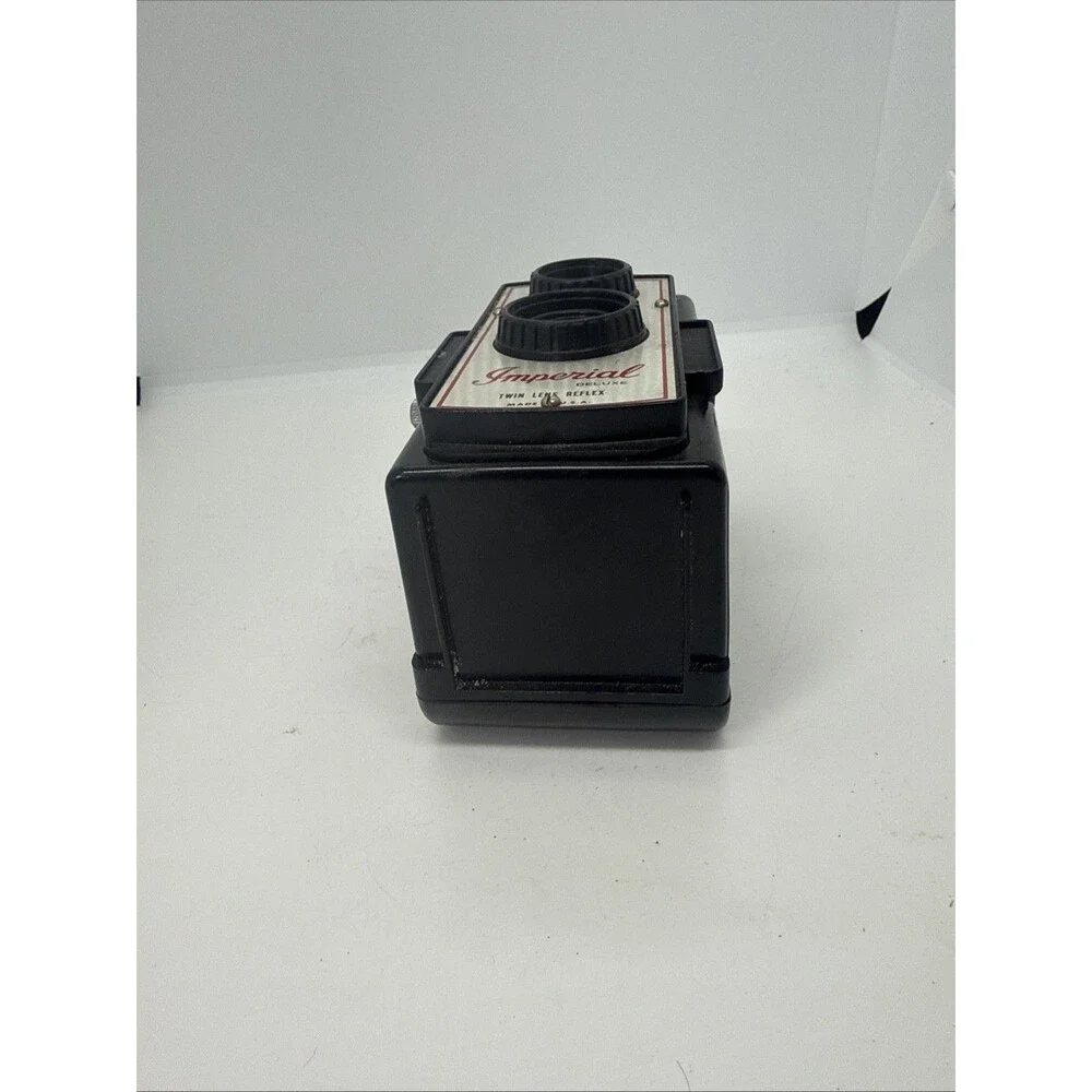 Vintage Imperial Deluxe Twin Lens Reflex Camera Made In USA Not Tested